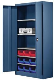 Flügeltürenschrank, BxTxH 950x420x1950 mm, RAL 5007 brillantblau, Fachlast 80 kg, mit Kästen: 4xGr. 3z rot, 8xGr. 3z blau