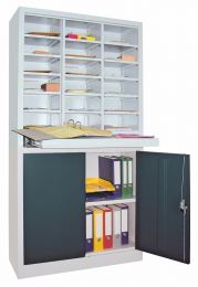 Ordnungsregal, BxTxH 1000x400x1950 mm, 3x6 Fächer, 1 Auszugboden, 1 Flügeltürenschrank 950 mm hoch mit 1 Boden, RAL 7035/7016 lichtgrau/anthrazit