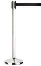 Gurtständer, Ausf. Chrom mit schwarzem Gurt, Höhe 1 m, Fußdurchm. 0,32 m, Gurtlänge max. 3 m, Gewicht 12,5 kg